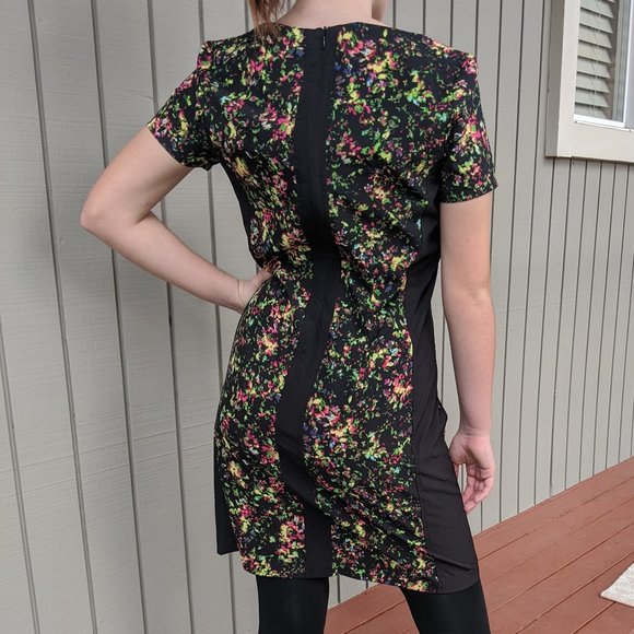 Xhilaration Floral Shift Dress, Sz. S - Picture 2 of 4